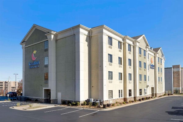 Comfort Inn & Suites North Little Rock near I-40 image 2