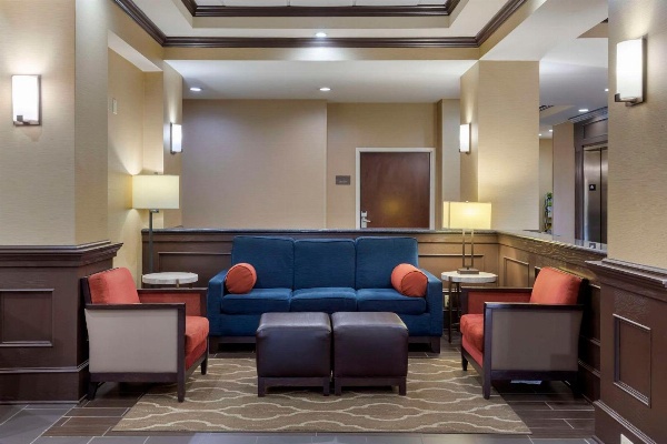Comfort Inn & Suites North Little Rock near I-40 image 5